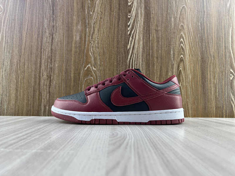 NIKE DUNK (214)
