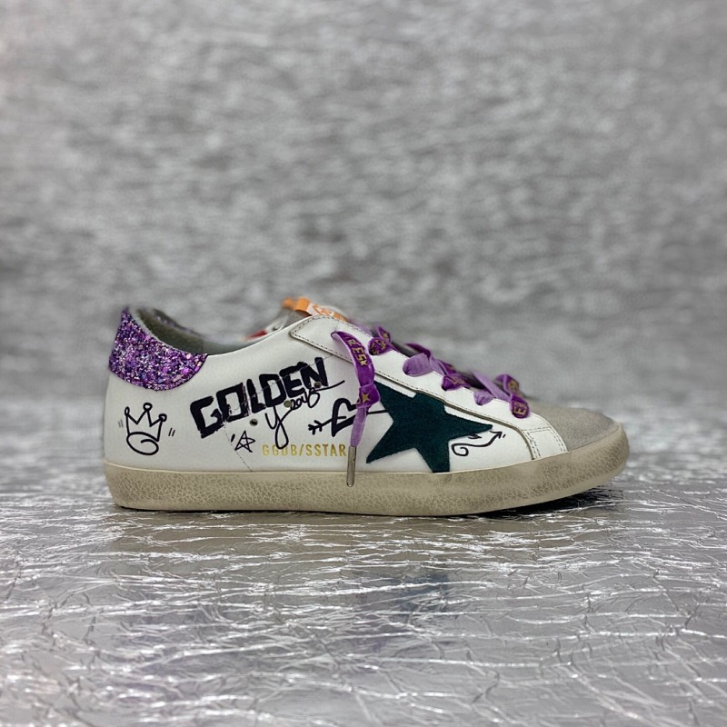 GOLDEN GOOSE SHOES (1900)