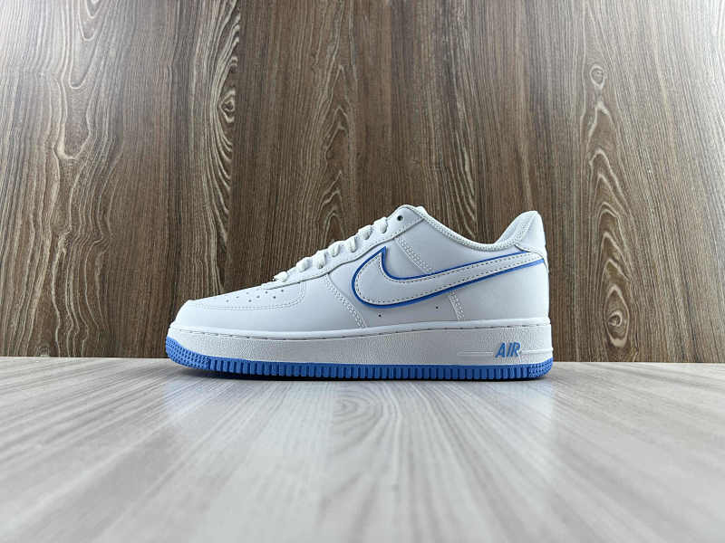 NIKE AIR FORCE 1 (51)