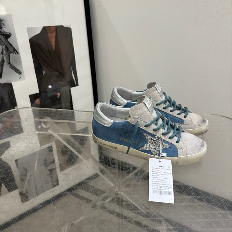 GOLDEN GOOSE SHOES (102)