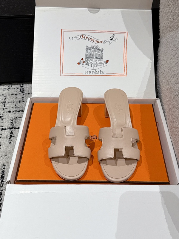 HERMES SHOES (518)