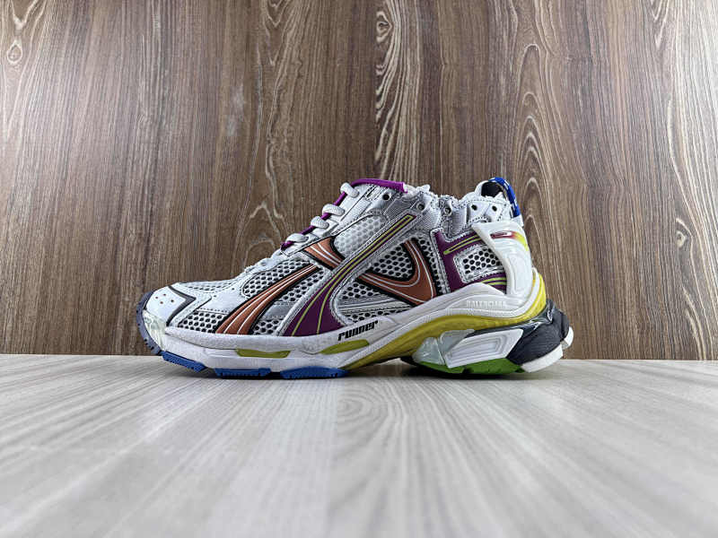 BALENCIAGA SHOES (186)