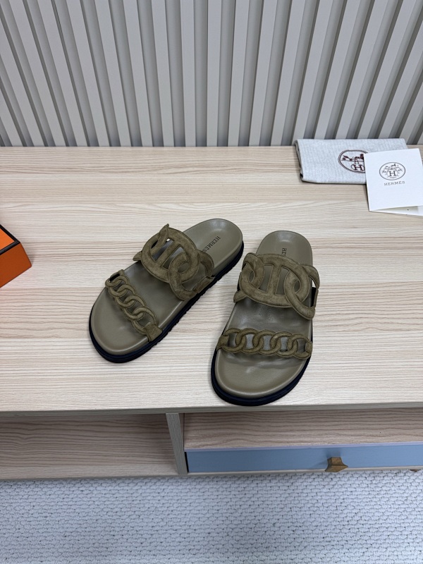 HERMES SHOES (437)