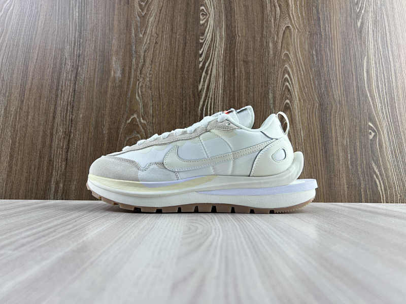 NIKE SACAI (12)