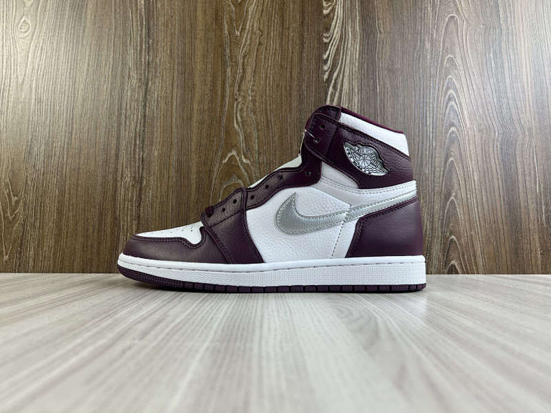 NIKE AIR JORDAN 1 HIGH (74)