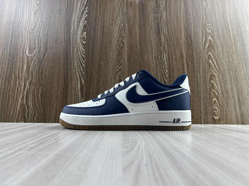 NIKE AIR FORCE 1 (78)