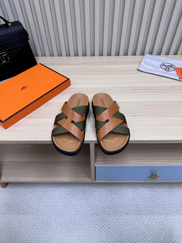 HERMES SHOES (419)