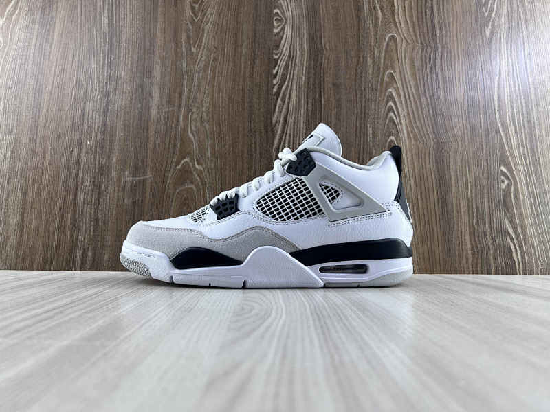 NIKE AIR JORDAN 4 (59)