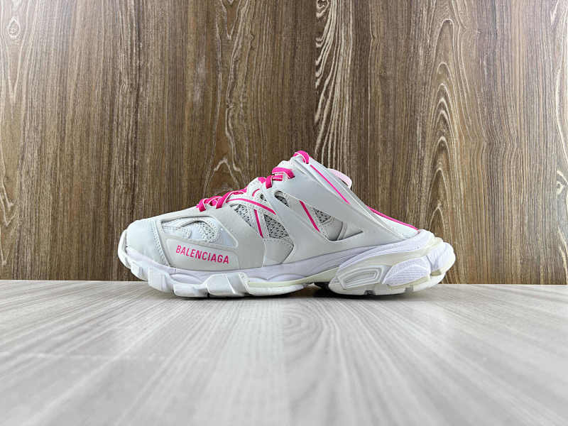BALENCIAGA SHOES (38)