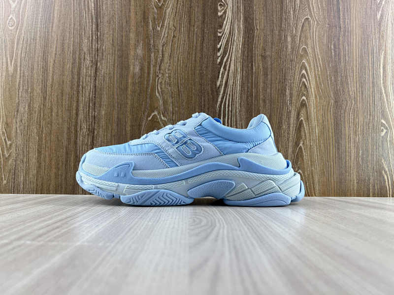 BALENCIAGA SHOES (44)