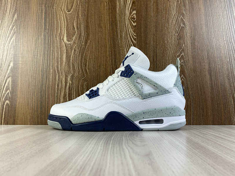 NIKE AIR JORDAN 4 (92)