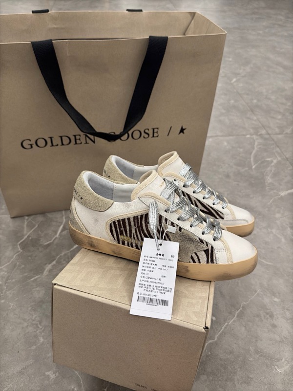 GOLDEN GOOSE SHOES (16)