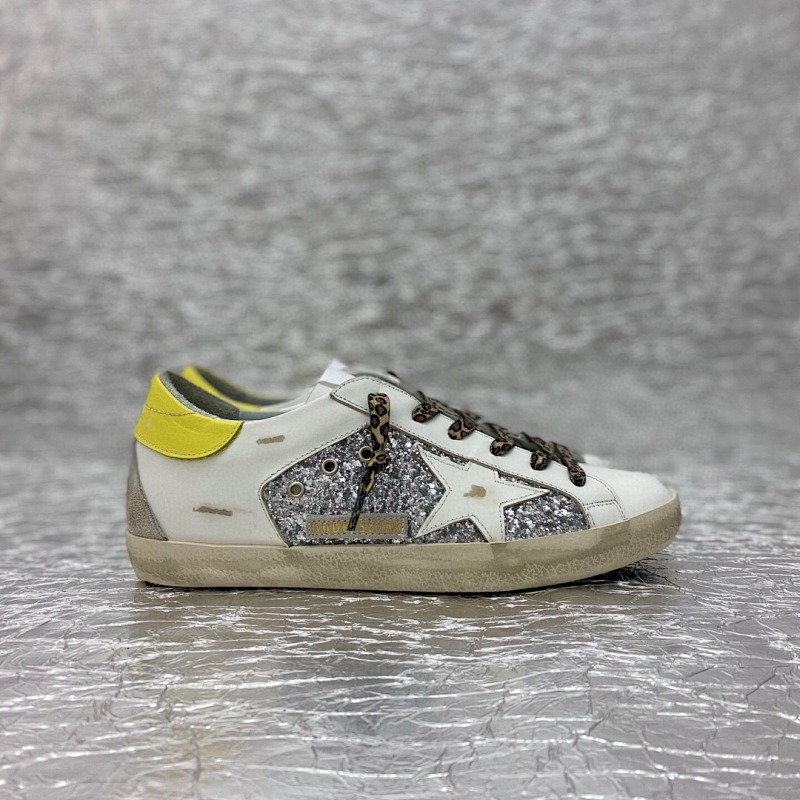 GOLDEN GOOSE SHOES (2016)
