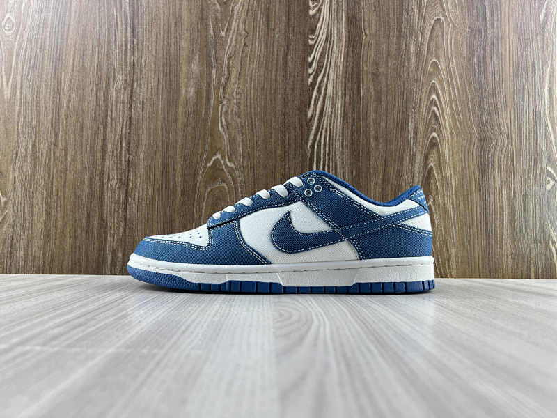 NIKE DUNK (302)