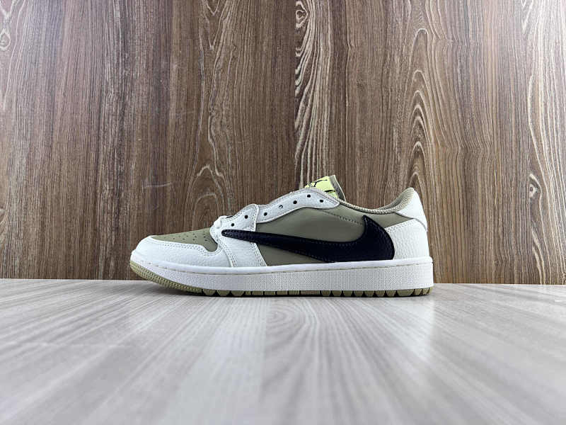 NIKE AIR JORDAN 1 LOW (29)