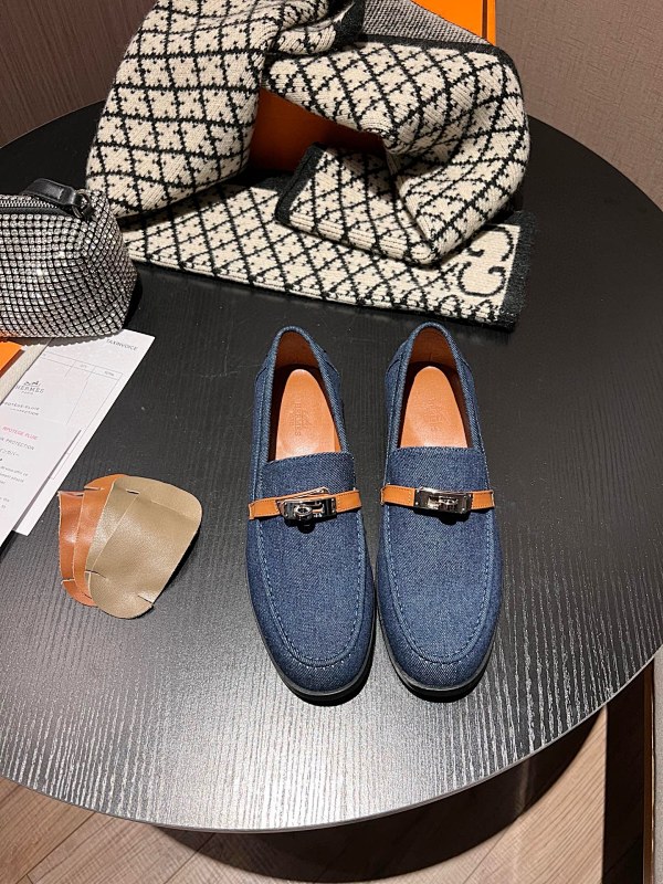 HERMES SHOES (42)