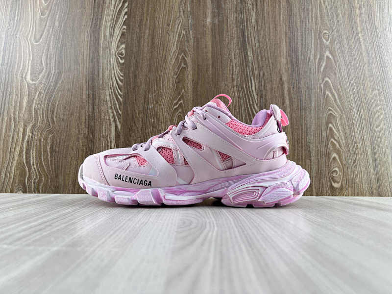 BALENCIAGA SHOES (134)