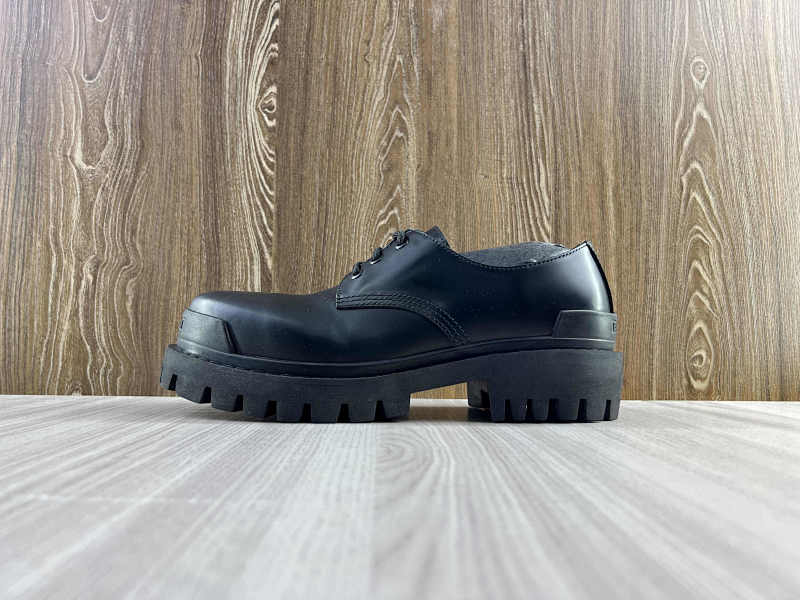 BALENCIAGA SHOES (17)