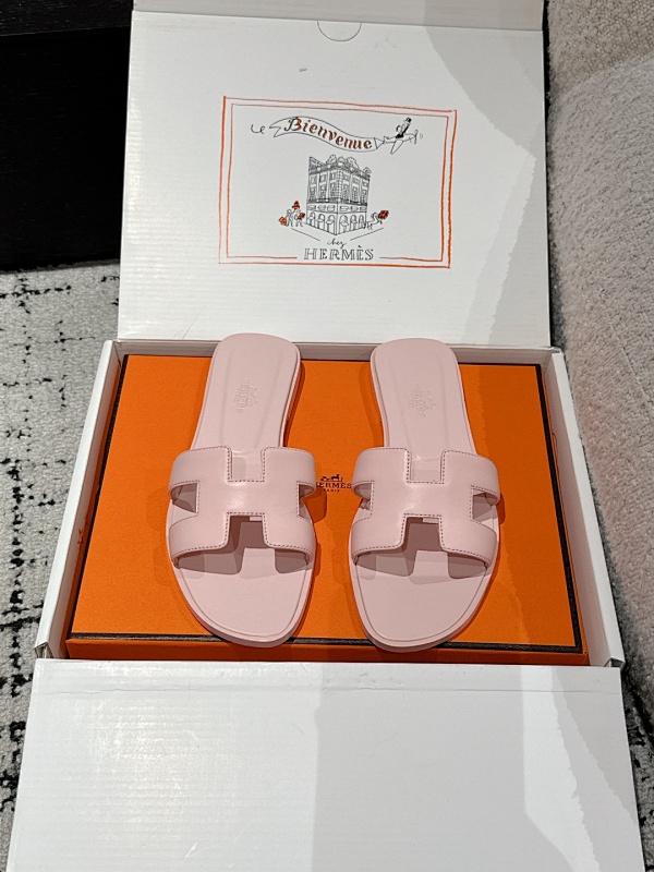 HERMES SHOES (483)