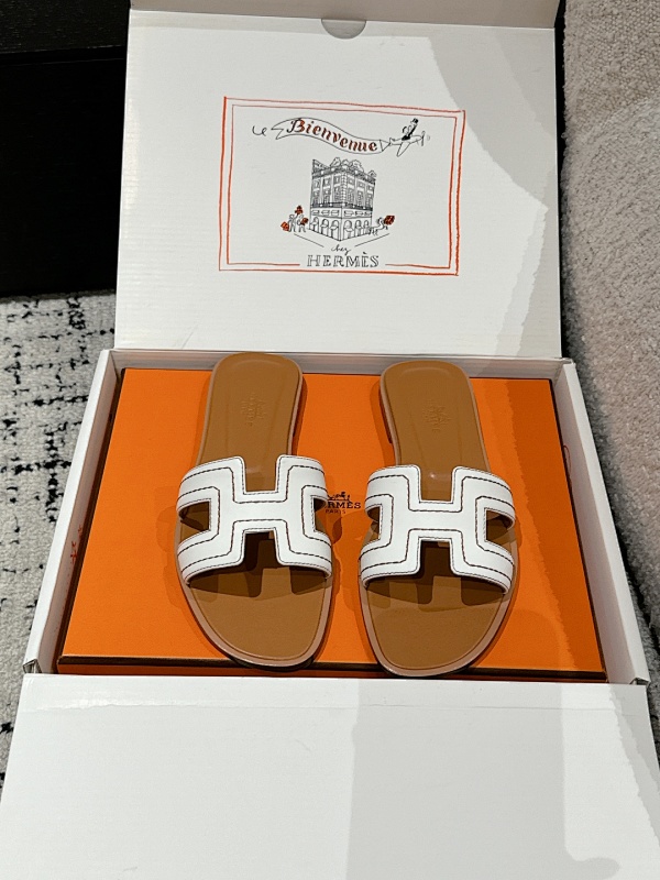 HERMES SHOES (509)