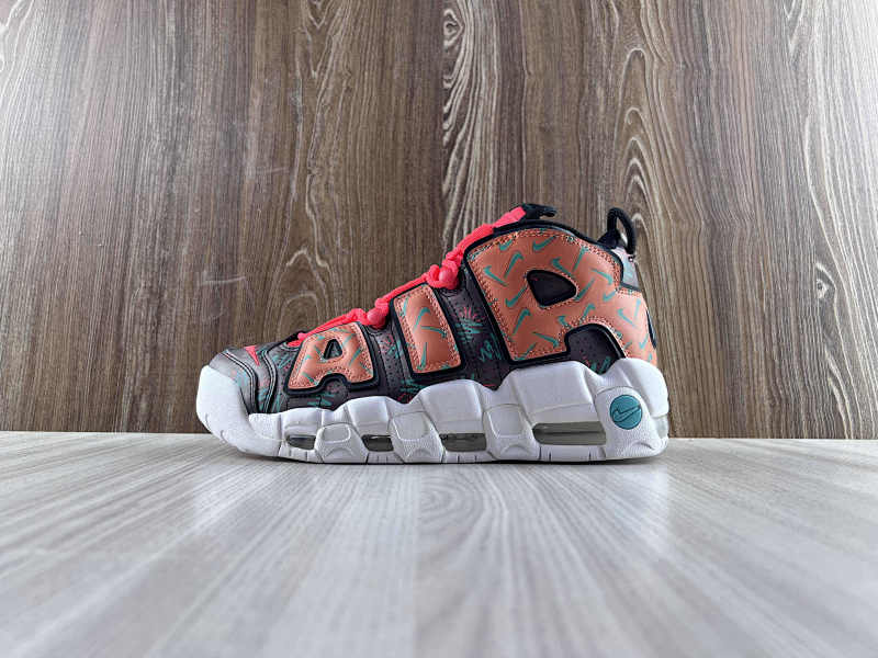 NIKE UPTEMPO (10)