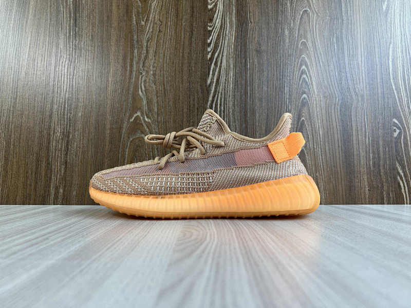 YEEZY 350 (13)
