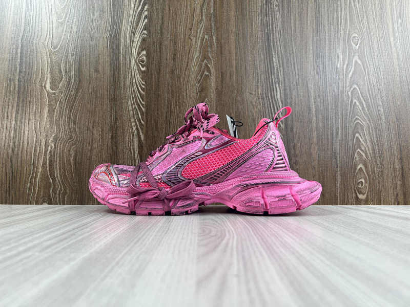 BALENCIAGA SHOES (321)