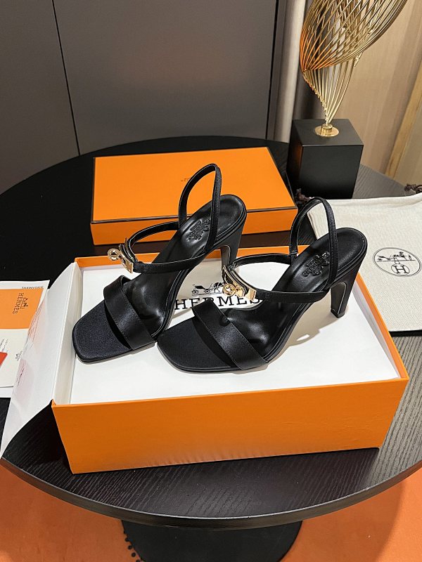 HERMES SHOES (257)