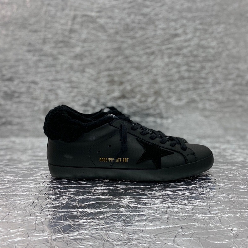 GOLDEN GOOSE SHOES (2111)