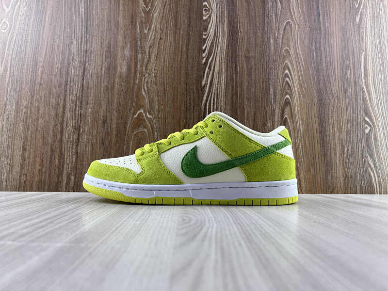 NIKE DUNK (334)