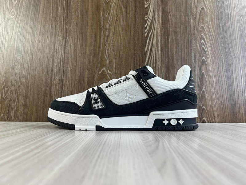 LOUIS VUITTON SHOES (68)