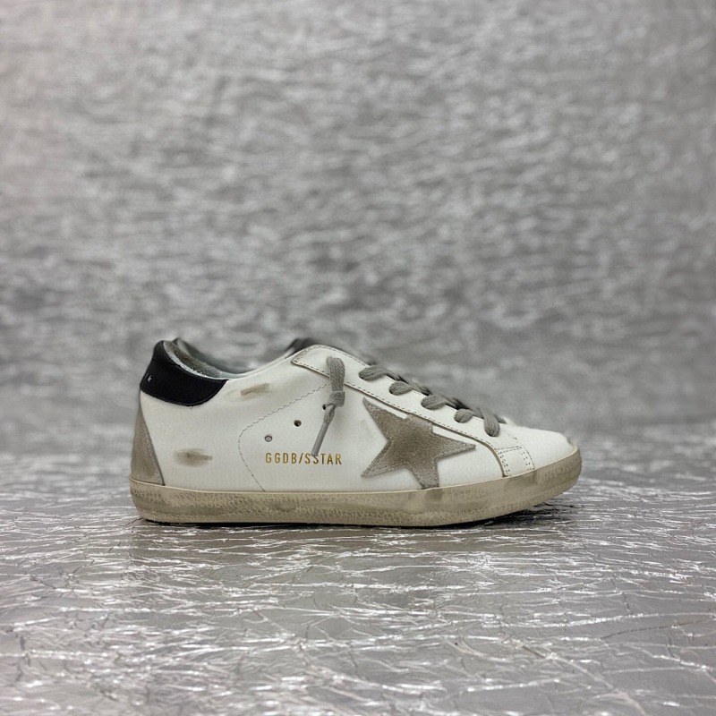 GOLDEN GOOSE SHOES (1663)