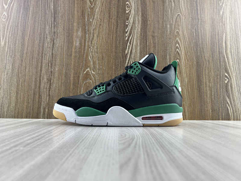 NIKE AIR JORDAN 4 (38)