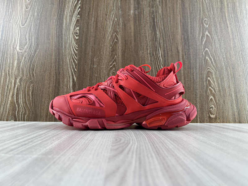 BALENCIAGA SHOES (122)