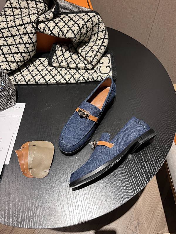 HERMES SHOES (39)