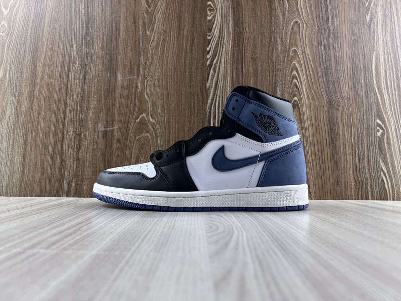 NIKE AIR JORDAN 1 HIGH (31)