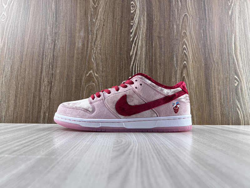 NIKE DUNK (345)