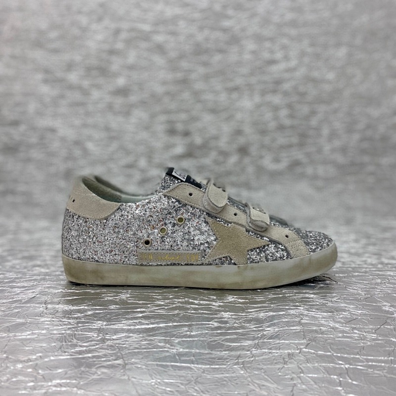 GOLDEN GOOSE SHOES (2120)