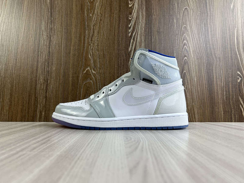 NIKE AIR JORDAN 1 HIGH (107)