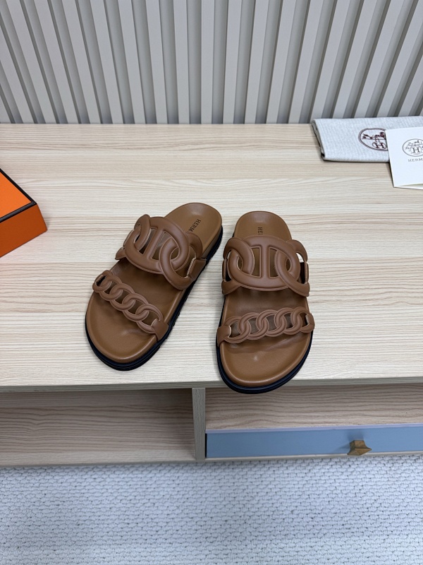 HERMES SHOES (429)