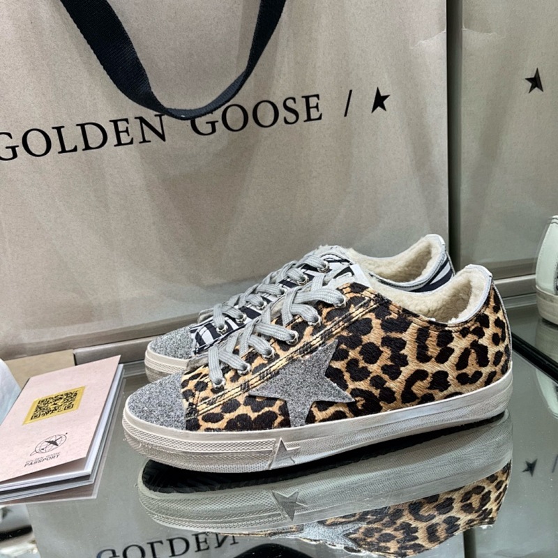 GOLDEN GOOSE SHOES (2411)