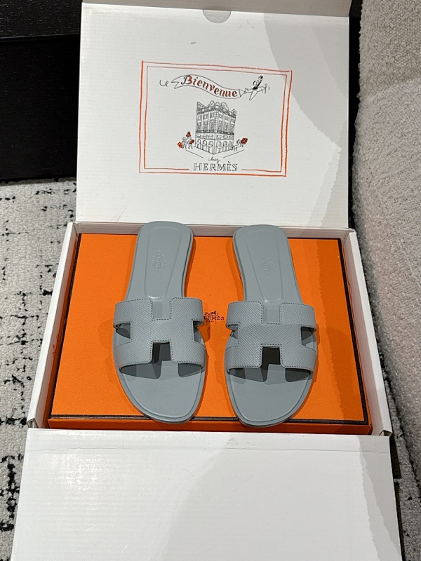HERMES SHOES (473)