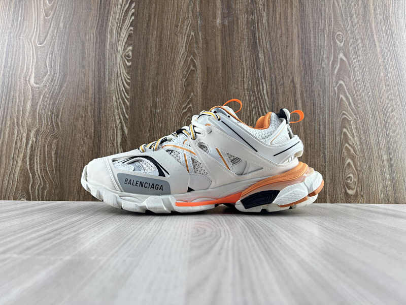 BALENCIAGA SHOES (141)