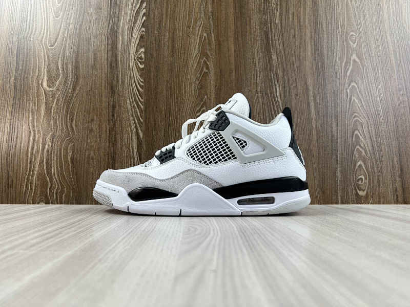 NIKE AIR JORDAN 4 (169)
