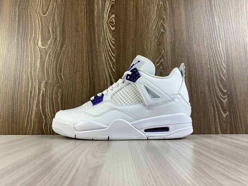 NIKE AIR JORDAN 4 (108)