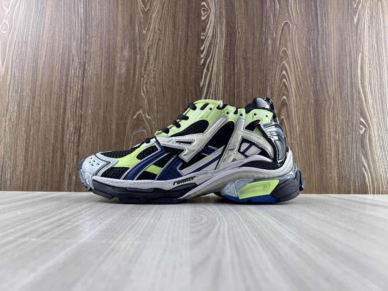 BALENCIAGA SHOES (76)