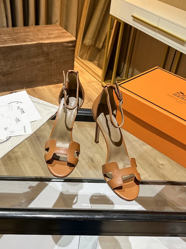 HERMES SHOES (299)
