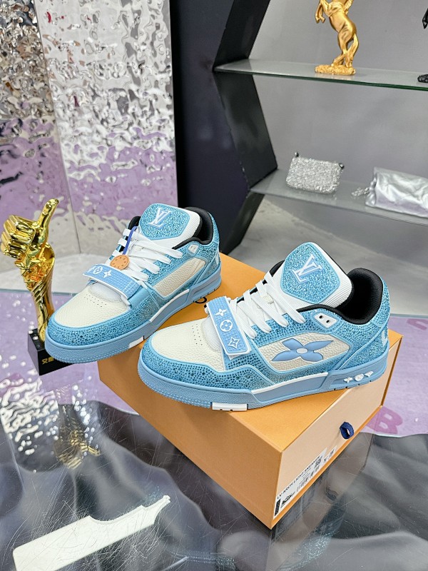 LOUIS VUITTON SHOES (2)