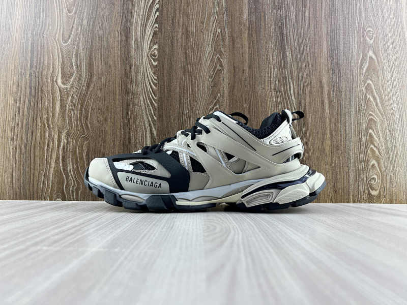 BALENCIAGA SHOES (15)