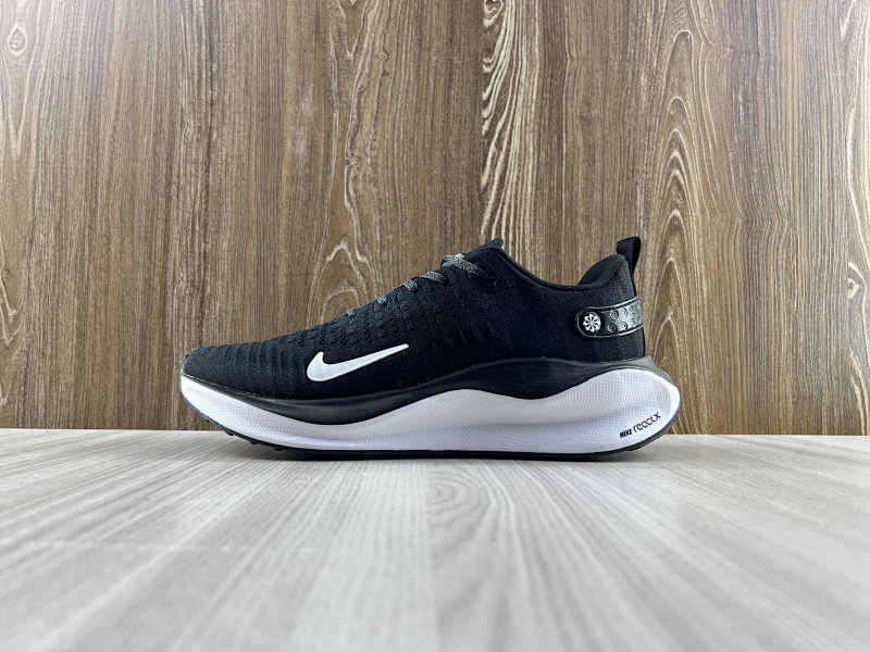 NIKE ZOOM X (8)